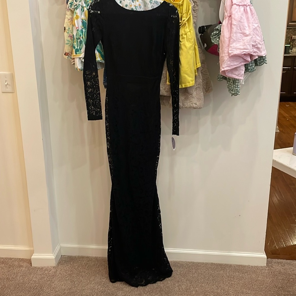 Windsor lace long sleeve dress